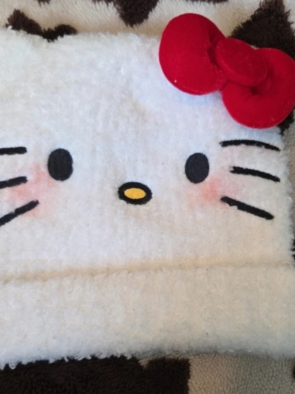 Hello Kitty White Plush Kids Hat with Red Bow
